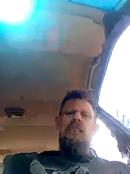 Snapshot of Skody31 chatting on 11-30-25, 11:38 Skody31 online show from 11-30-25, 11:38