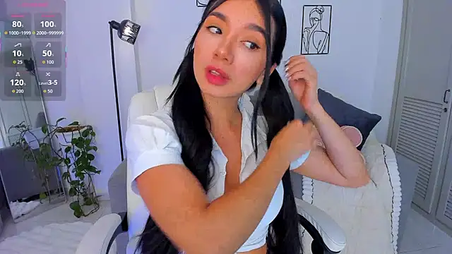 Snapshot of marianasilvax chatting on 09-12-25, 09:25 marianasilvax online show from 09-12-25, 09:25