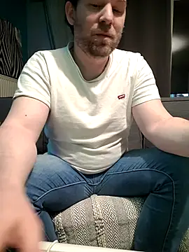 tom sauwer online show from 05-16-26, 01:37