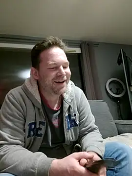 tom sauwer online show from 06-11-26, 09:12
