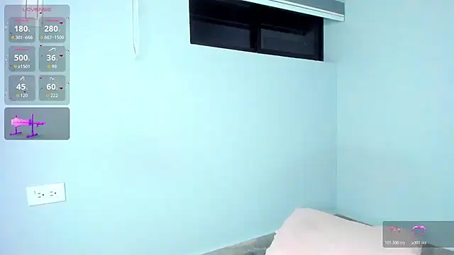 Snapshot of Sofi_Smiley chatting on 04-28-26, 04:28 Sofi Smiley online show from 04-28-26, 04:28