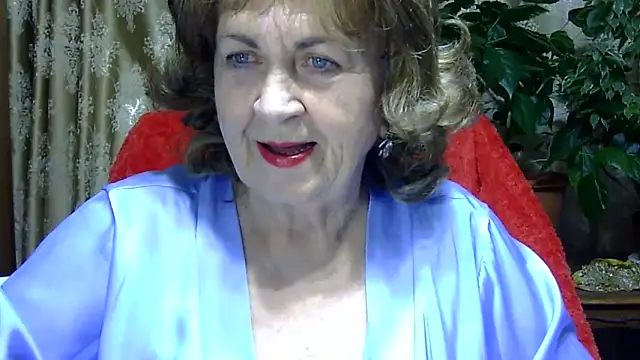 Emma52610 online show from 02-28-26, 04:17