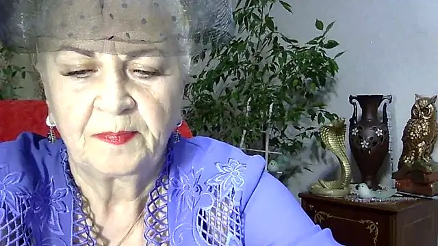 Emma52610 online show from 03-06-25, 05:33