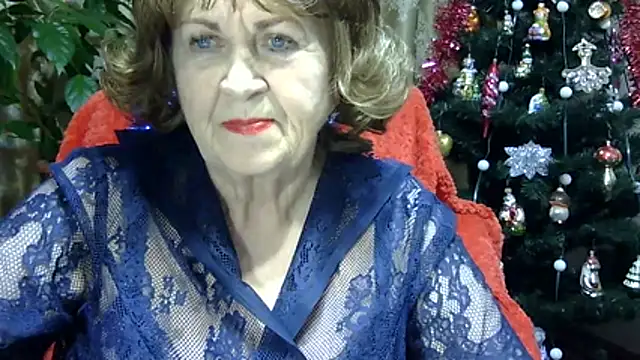 Emma52610 online show from 01-08-26, 06:25