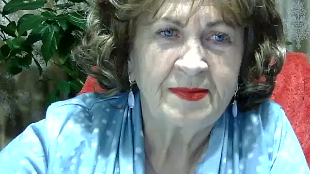 Emma52610 online show from 12-03-25, 03:00