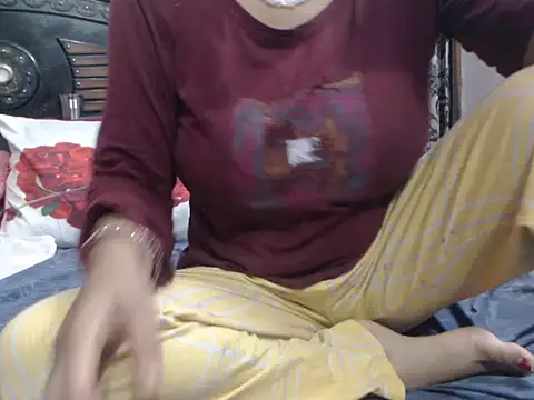 prettyindiandoll online show from 10-08-25, 06:59