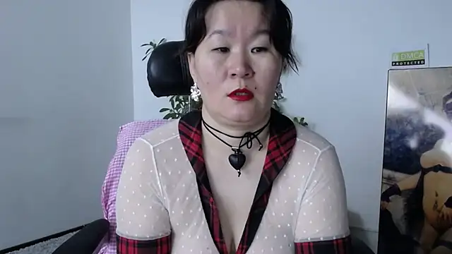 Akira xx online show from 11-06-25, 02:26