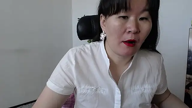 Akira xx online show from 09-27-25, 01:56