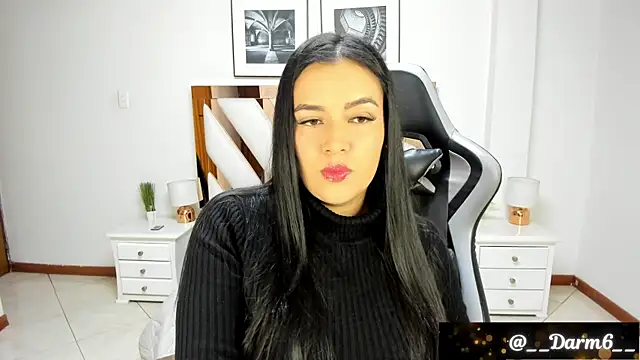 Lia Simons online show from 03-05-25, 02:14