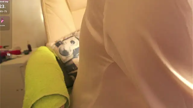 Kishaxxx online show from 10-30-25, 08:34