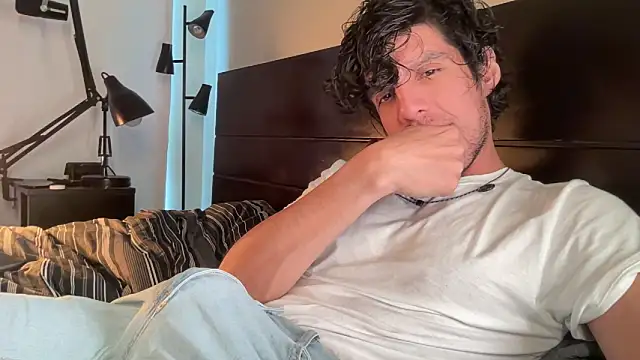 Snapshot of beranco19 chatting on 02-06-26, 09:00 beranco19 online show from 02-06-26, 09:00