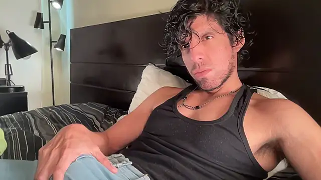 Snapshot of beranco19 chatting on 02-13-26, 10:32 beranco19 online show from 02-13-26, 10:32