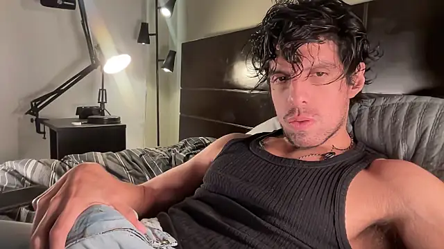 Snapshot of beranco19 chatting on 02-20-26, 11:17 beranco19 online show from 02-20-26, 11:17