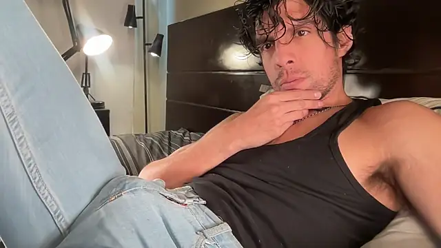 Snapshot of beranco19 chatting on 02-16-26, 08:51 beranco19 online show from 02-16-26, 08:51