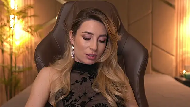 Snapshot of juice-pussy chatting on 03-15-25, 02:45 juice-pussy online show from 03-15-25, 02:45