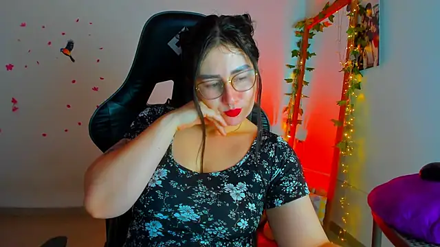 Susan Foxx online show from 12-01-25, 07:26