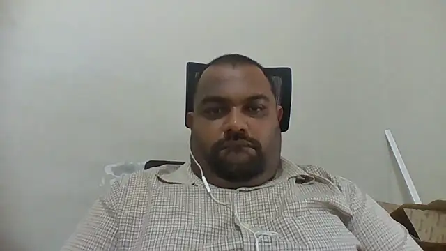 Snapshot of FatCockBoySL chatting on 05-22-26, 10:02 FatCockBoySL online show from 05-22-26, 10:02