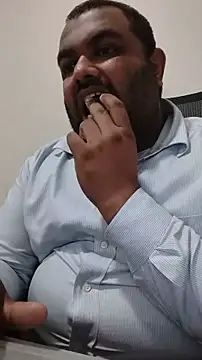 Snapshot of FatCockBoySL chatting on 06-22-26, 11:51 FatCockBoySL online show from 06-22-26, 11:51
