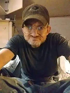 ROBERT0516 online show from 11-23-25, 04:39