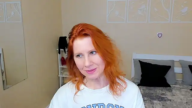 FoxySophia online show from 02-14-26, 04:34