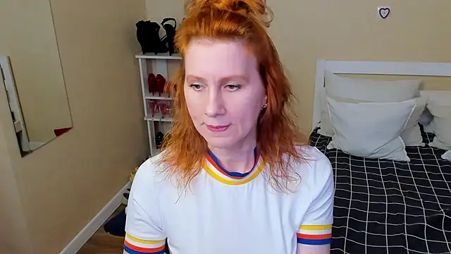 FoxySophia online show from 12-01-25, 10:38