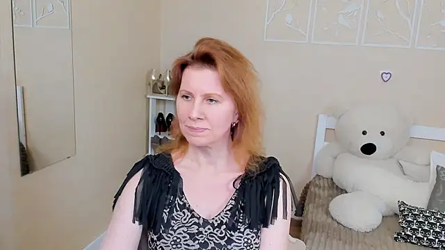 FoxySophia online show from 03-08-25, 04:23