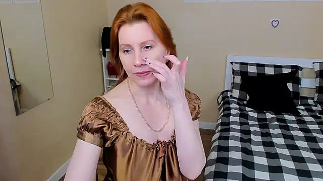 FoxySophia online show from 02-03-26, 12:21