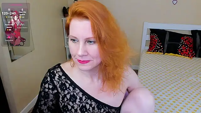 FoxySophia online show from 04-04-26, 12:17