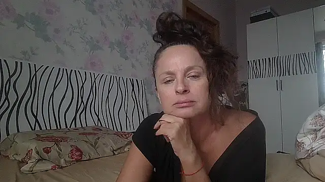 LindaStarS online show from 10-07-25, 12:39