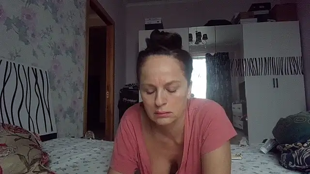 LindaStarS online show from 11-28-25, 12:38