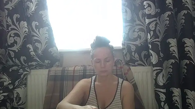 LindaStarS online show from 03-28-26, 06:58