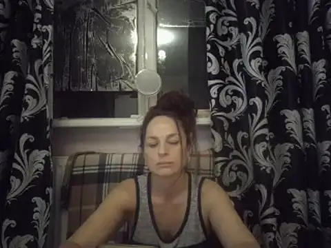 LindaStarS online show from 03-17-25, 05:27