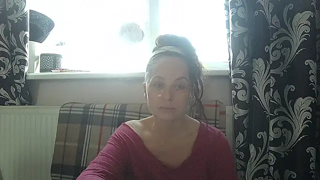 LindaStarS online show from 04-14-26, 05:12