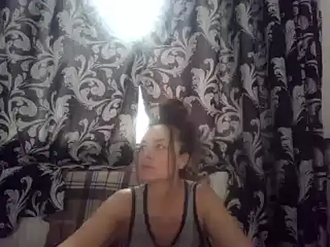 LindaStarS online show from 03-19-25, 02:35