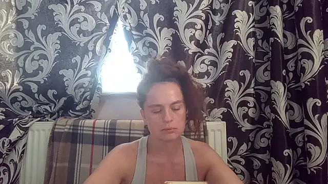 LindaStarS online show from 06-27-26, 04:35