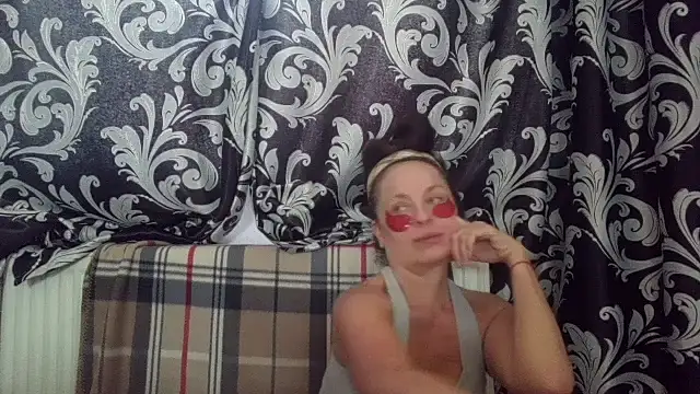 LindaStarS online show from 06-28-26, 05:25