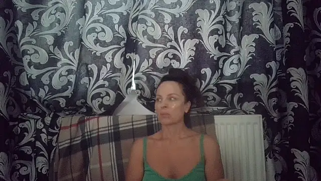 LindaStarS online show from 09-21-25, 05:23