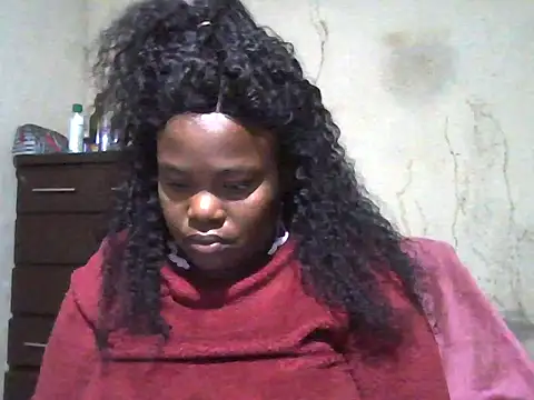Snapshot of sexybigboobz chatting on 06-17-26, 02:44 sexybigboobz online show from 06-17-26, 02:44