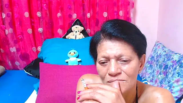 SLUTTYROXY online show from 02-12-26, 07:46