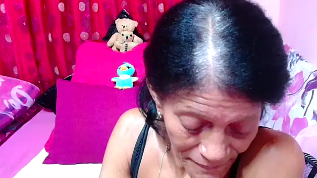 SLUTTYROXY online show from 10-12-25, 05:42