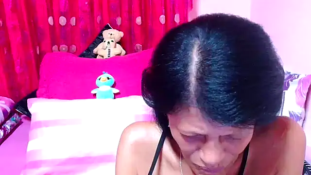 SLUTTYROXY online show from 10-31-25, 07:21