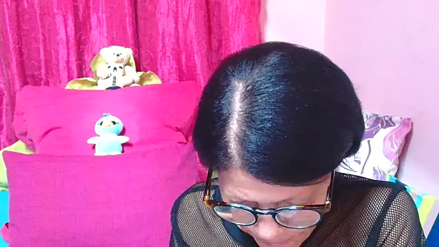 SLUTTYROXY online show from 02-04-26, 05:52