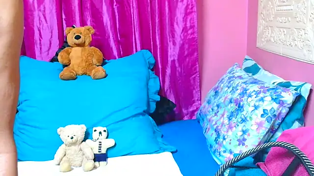 SLUTTYROXY online show from 03-19-25, 08:43