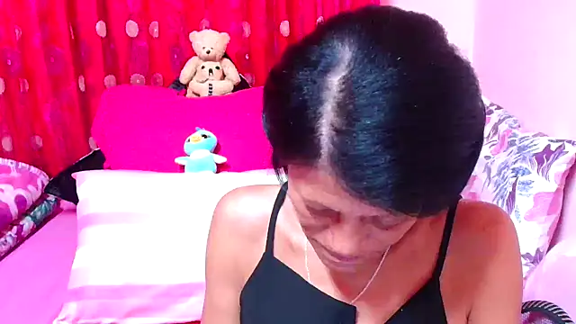 SLUTTYROXY online show from 11-11-25, 05:35