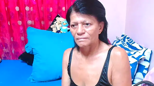 SLUTTYROXY online show from 04-17-26, 07:55