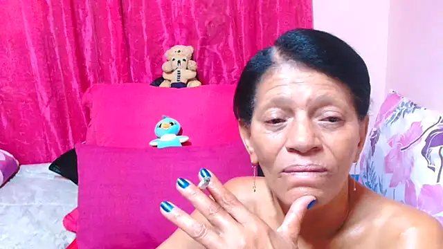 SLUTTYROXY online show from 01-10-26, 07:36