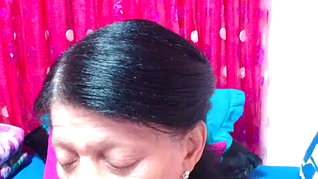 SLUTTYROXY online show from 11-16-25, 05:34