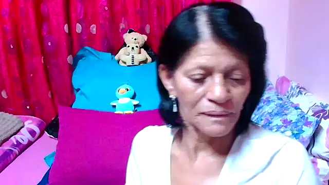 SLUTTYROXY online show from 09-19-25, 07:34