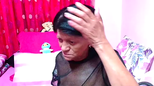 SLUTTYROXY online show from 11-08-25, 07:23