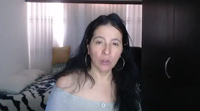 stefilove10 online show from 01-09-25, 05:54